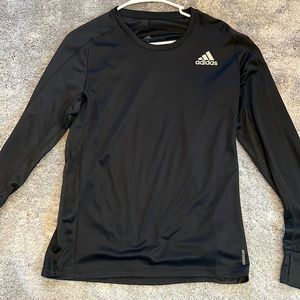 -Men’s Size small Adidas long sleeve